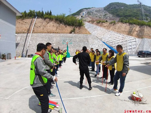 公司舉辦“慶五一、迎五四”職工文體活動(dòng)